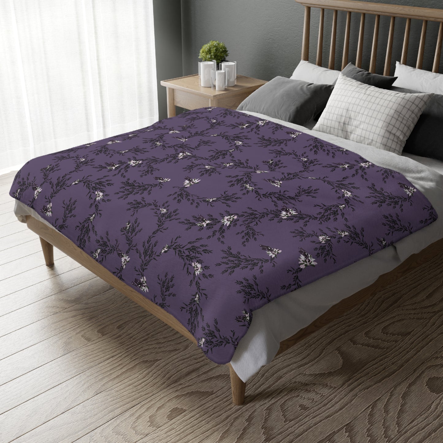 Velveteen Blanket - Autumn Daisy in Deep Purple
