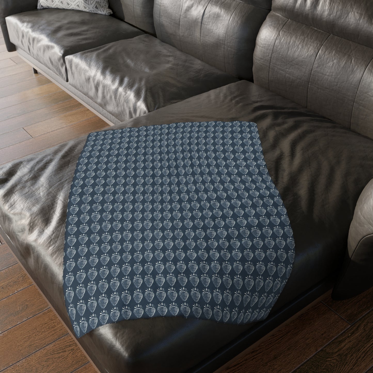 Cozy Velveteen Microfiber Blanket – Bluejean Berry Print