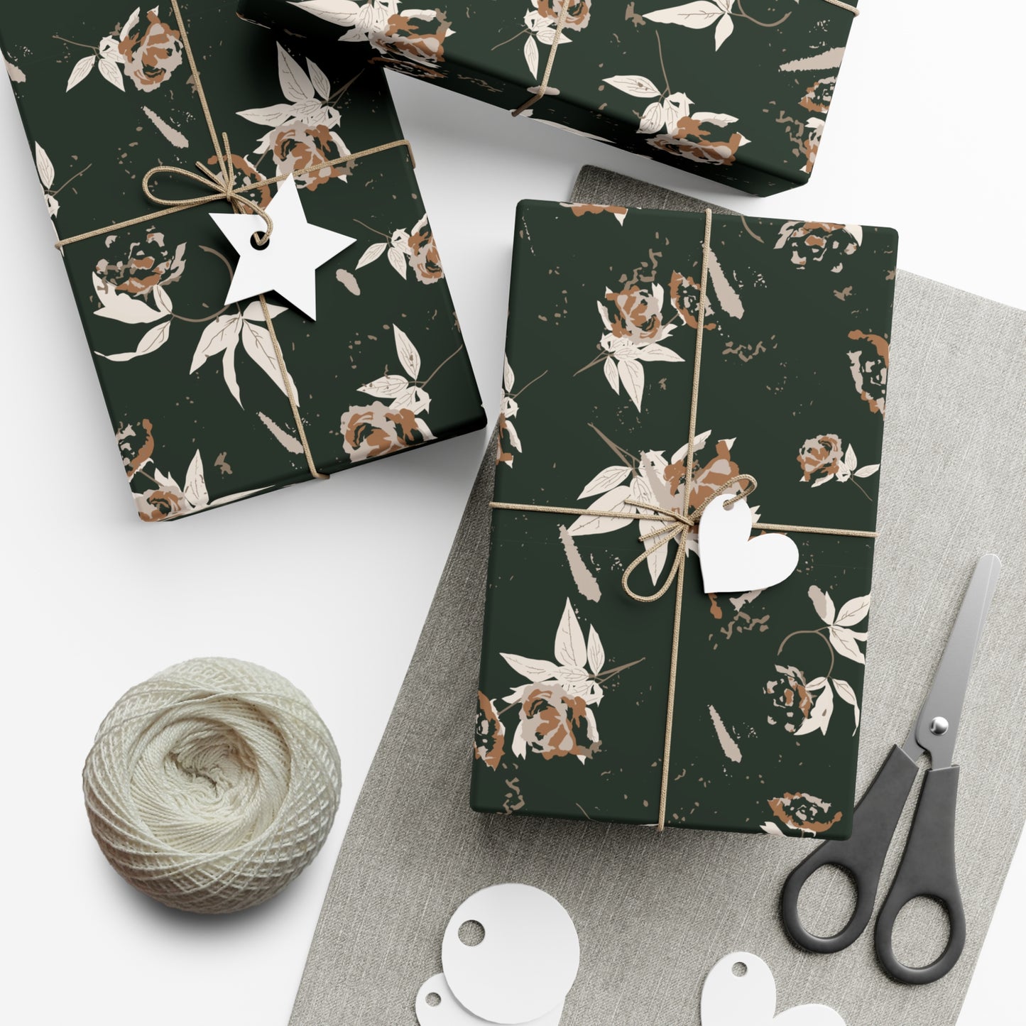 Gift Wrap Papers : Evergreen Rose Print