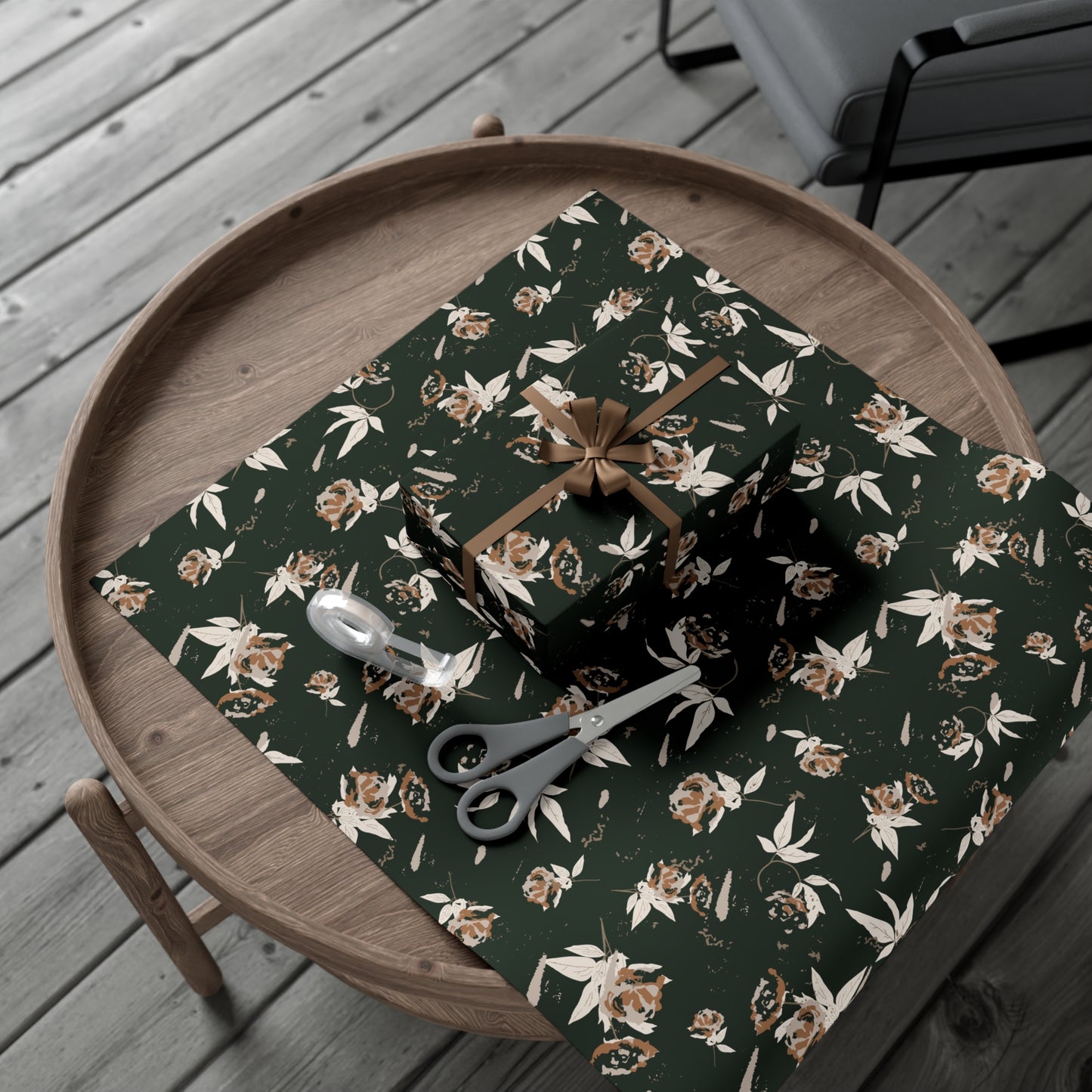 Gift Wrap Papers : Evergreen Rose Print