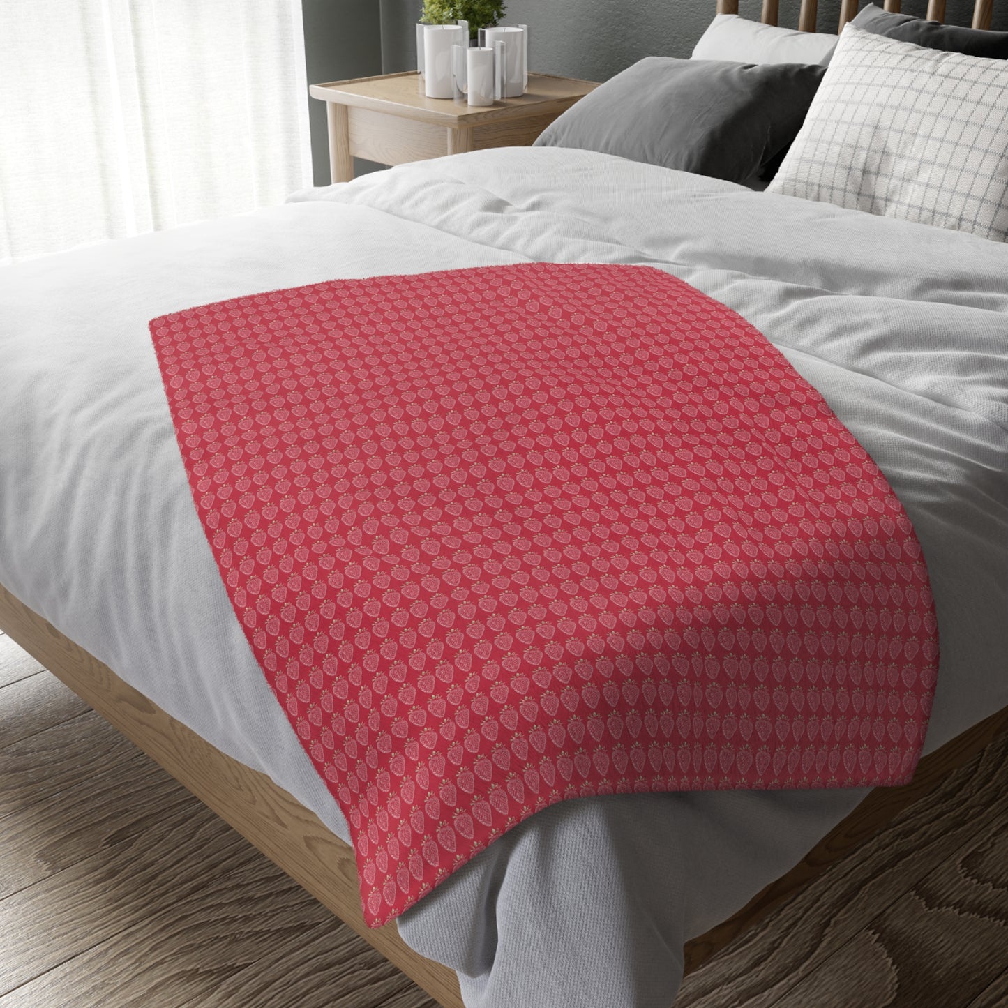Cozy Velveteen Microfiber Blanket - Strawberry Stamp print