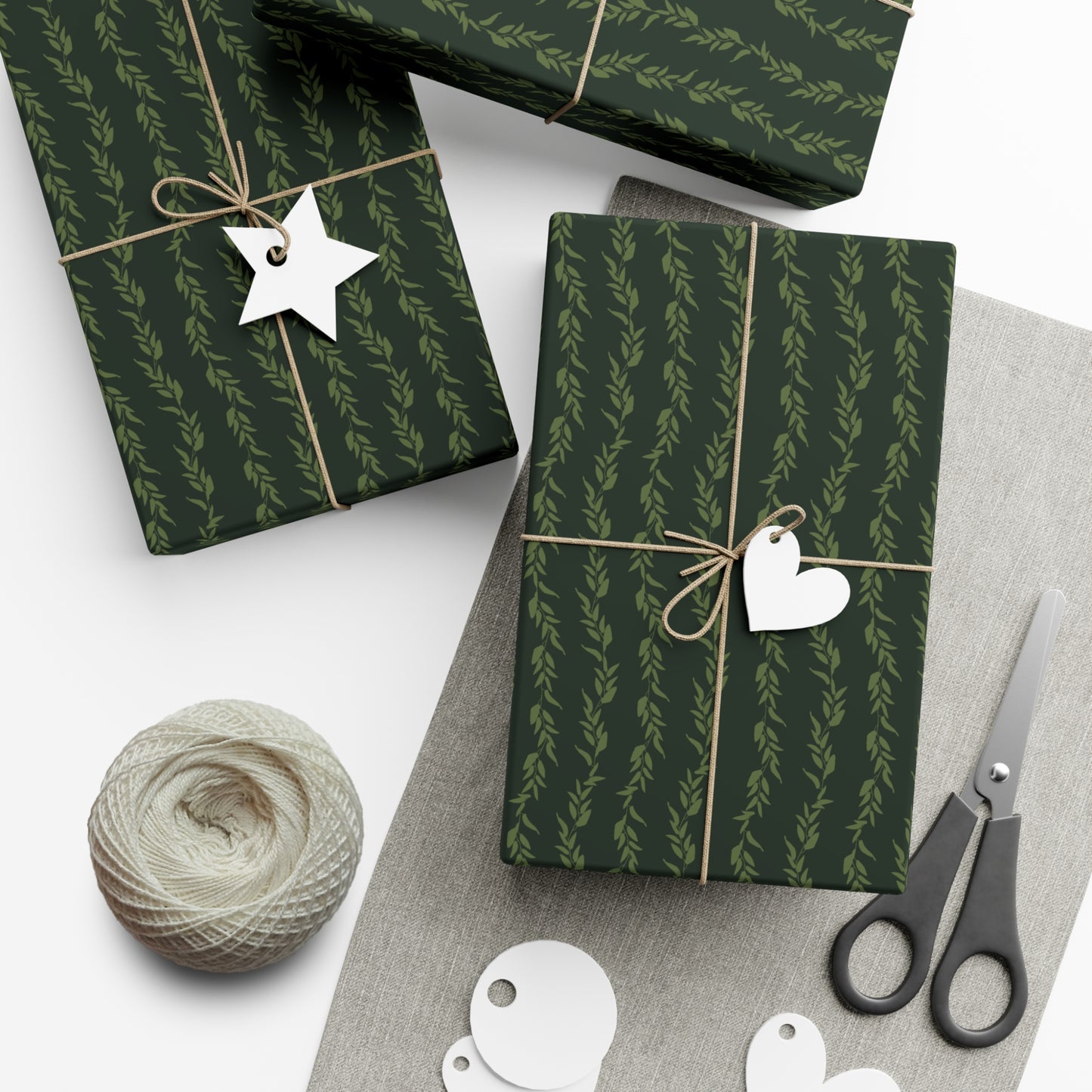 Wrapping Paper - Christmas Vines