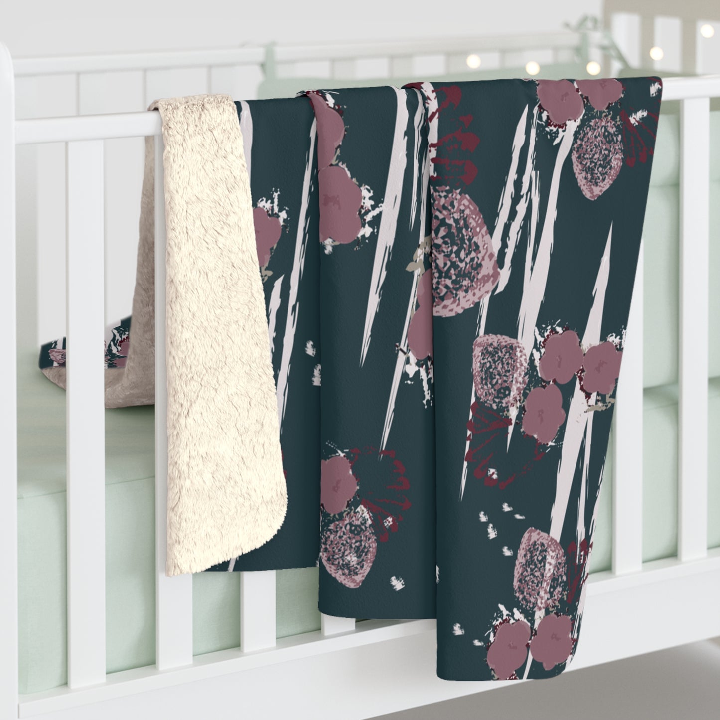 Winterberry Sherpa Fleece Blanket