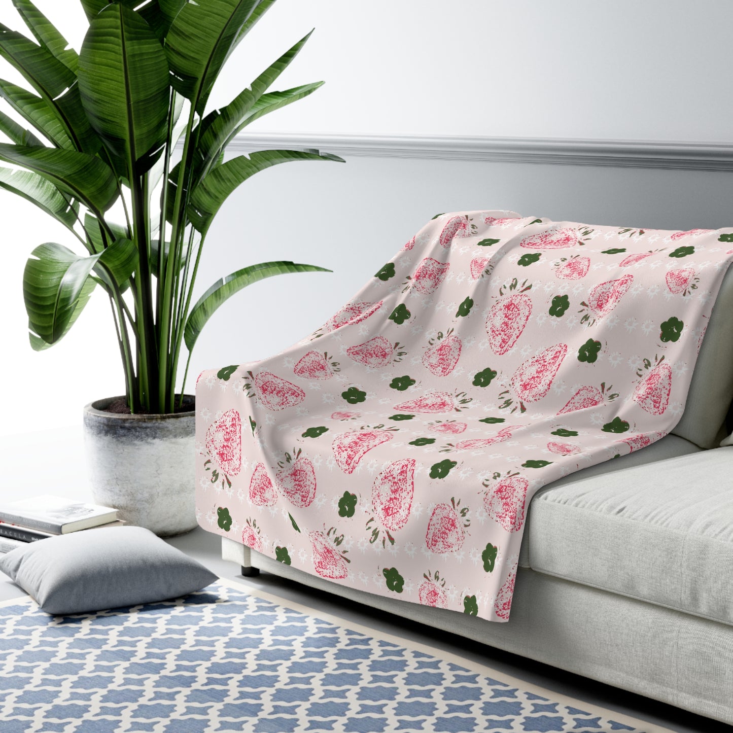 Retro Strawberry Sherpa Fleece Blanket