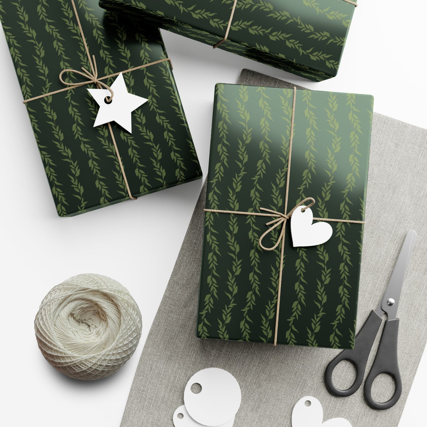 Wrapping Paper - Christmas Vines